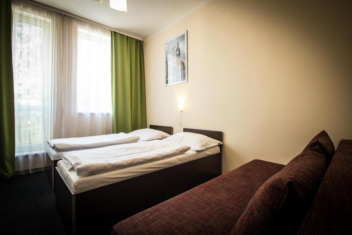 Sázava Hotel Sazavsky Ostrov מראה חיצוני תמונה